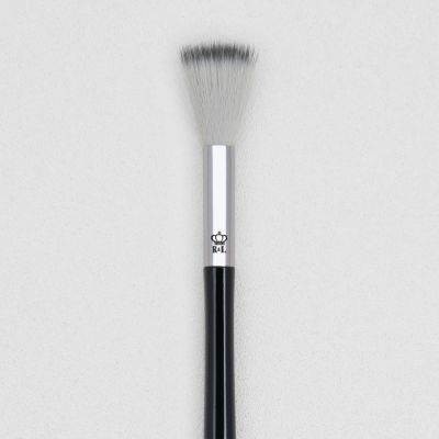 Royal BOMX-307 Omnia SFX Small Stippler Brush