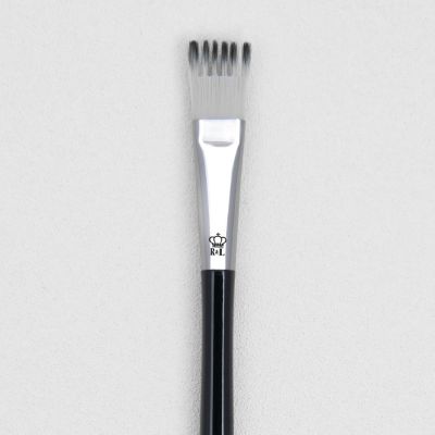 Royal BOMX-445 Omnia SFX Medium Wisp Brush